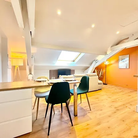 L'elegance Montoise - Plein Centre - Confort